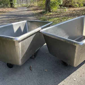 006 Tubs & Trays